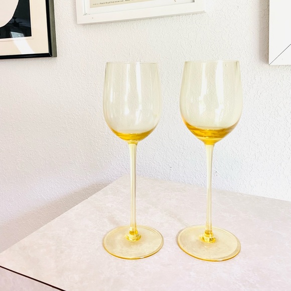 Vintage Yellow Thin Glass Wine Cocktail Glasses Set 2